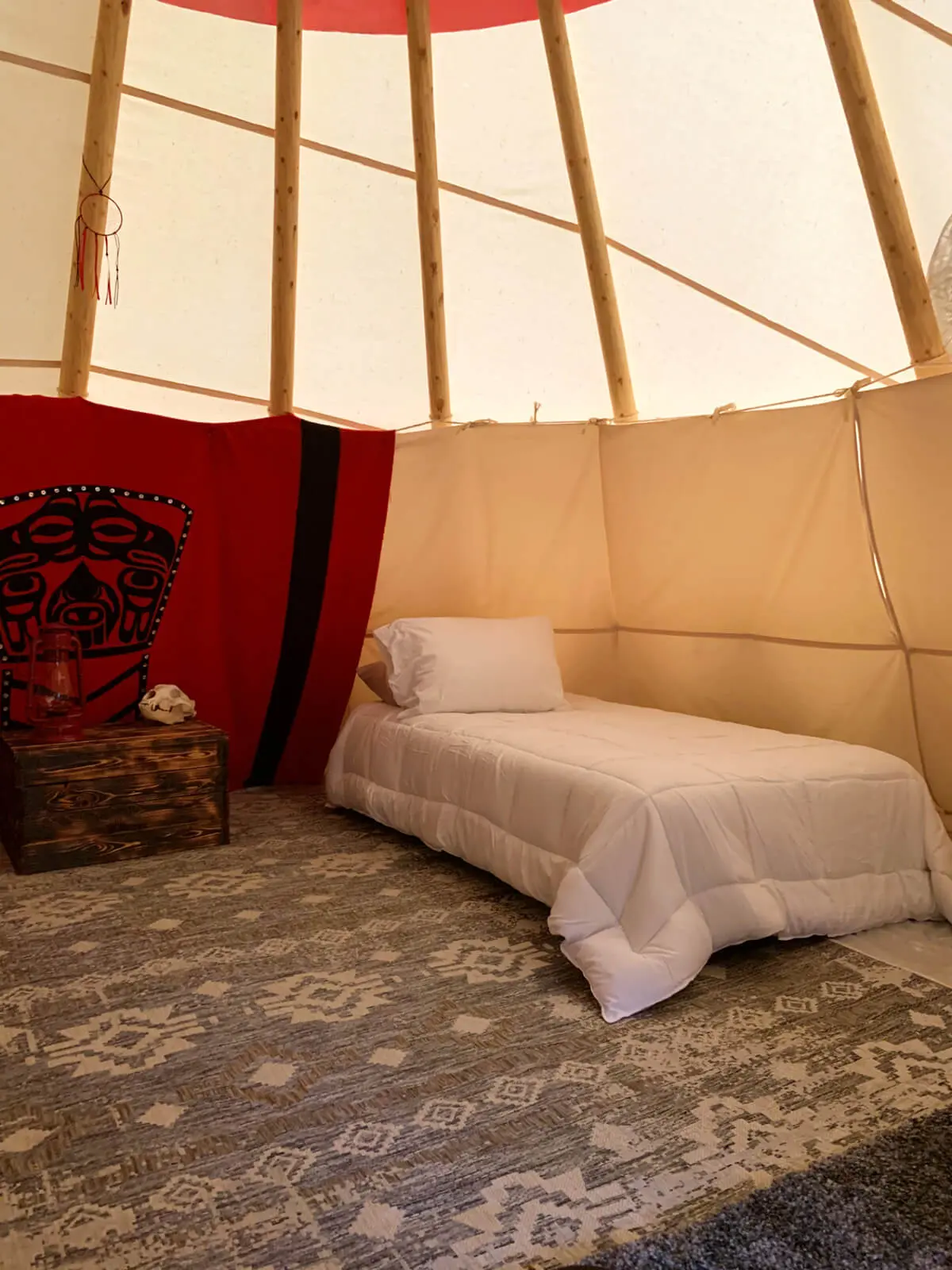 Fraser Canyon Teepee Escape